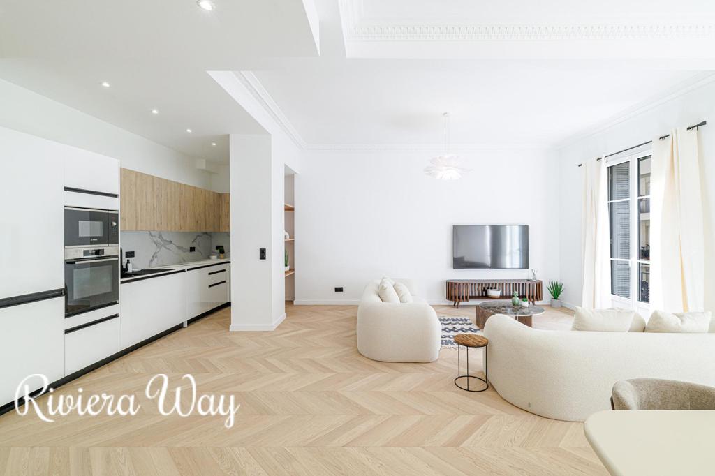 4-комн. квартира в Каррэ д'Ор (Золотом Квадрате), 120 м², фото №2, объявление №106035678