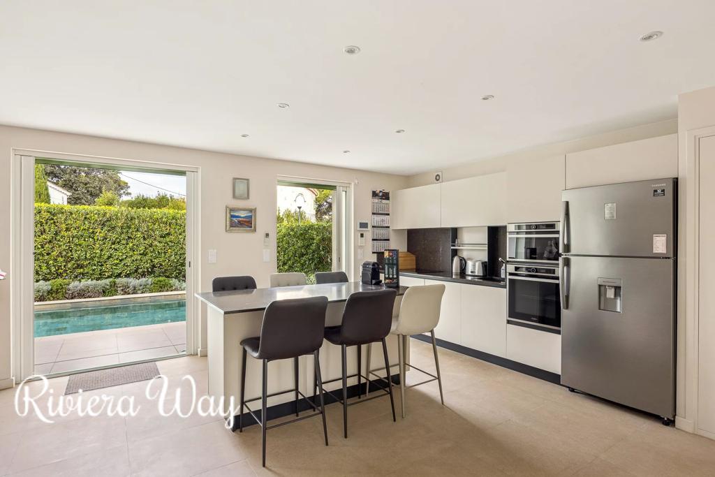 4-комн. вилла в Антибе, фото №1, объявление №104479704