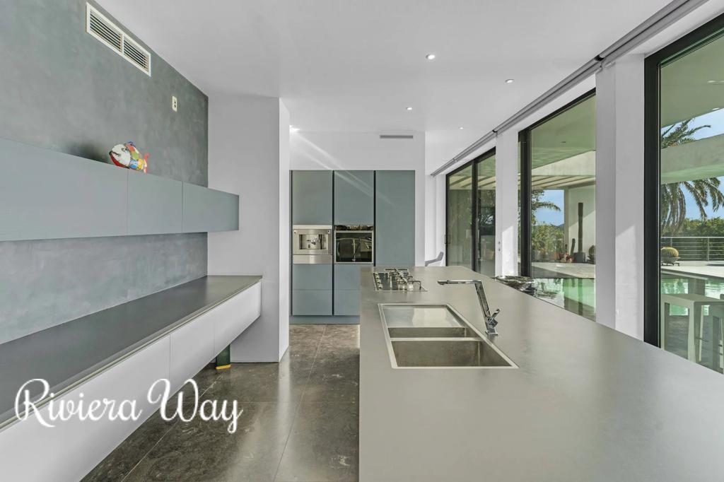 7-комн. вилла в Тулоне, фото №4, объявление №104621454