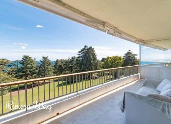 4-комн. квартира в Калифорни Пезу, 104 м², фото №2, объявление №103244358