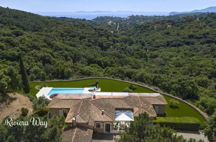 Вилла в Ла Круа-Вальме, 370 м², фото №3, объявление №104698566