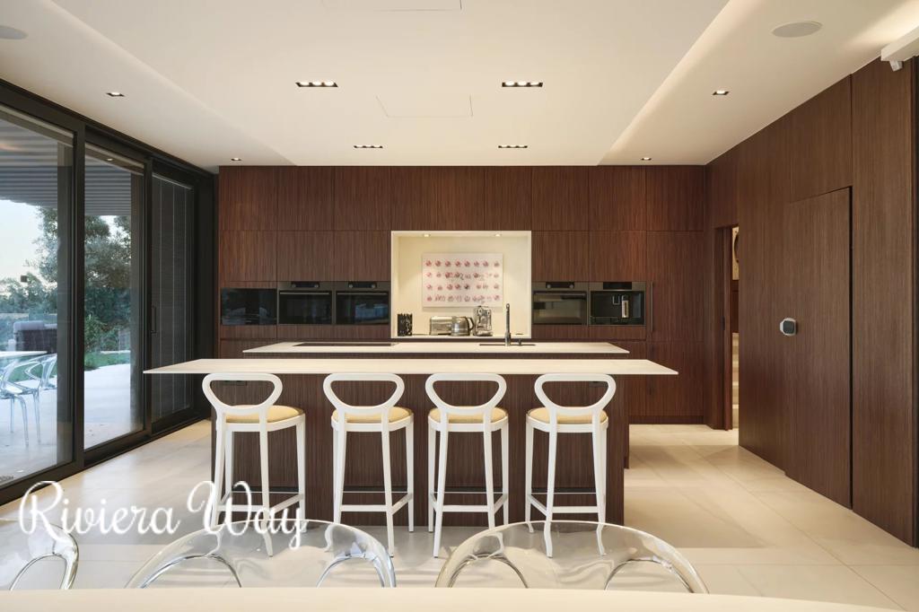 8-комн. вилла в Гассене, фото №8, объявление №104606964