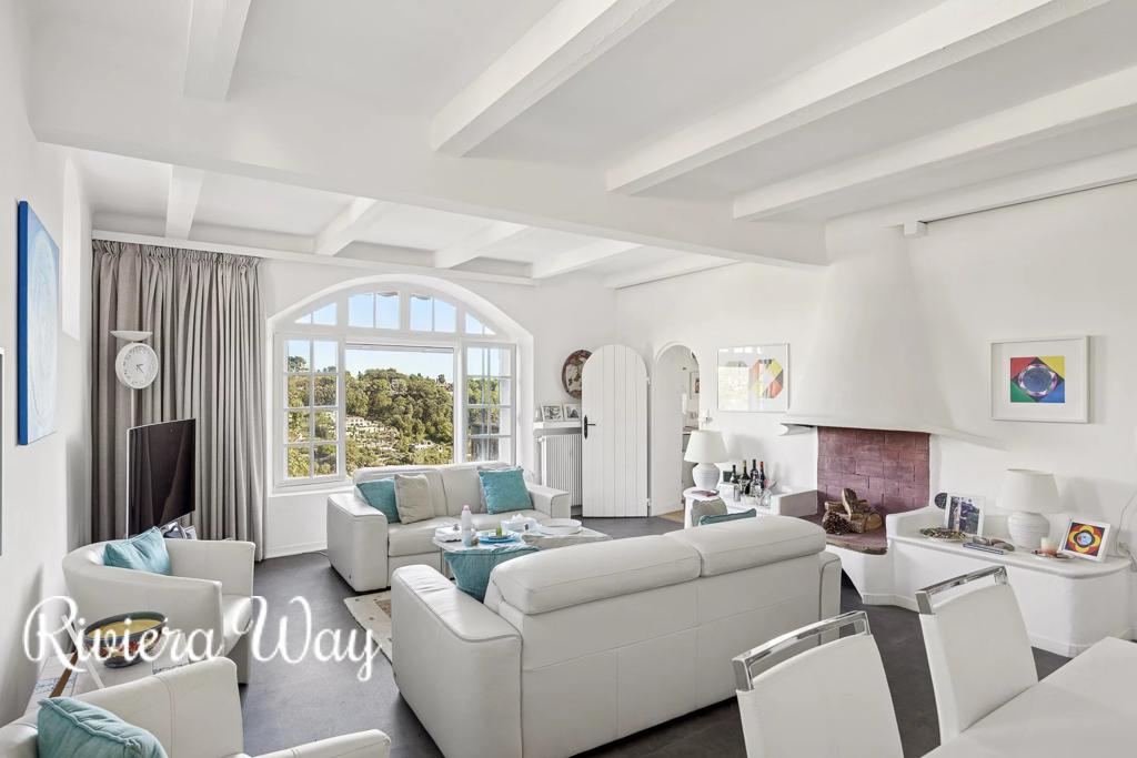 4-комн. квартира в Сен-Поль-де-Ванс, фото №2, объявление №104531280