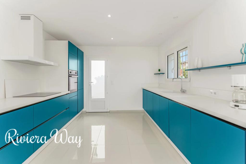 4-комн. вилла в Фрежюсе, фото №8, объявление №104479998