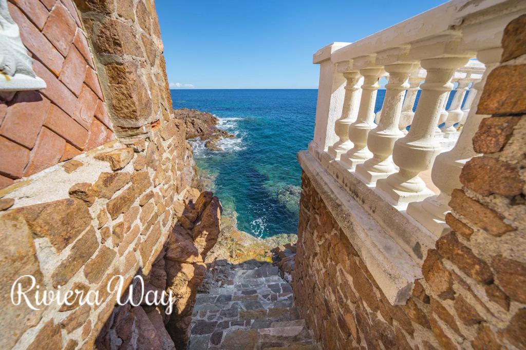 9-комн. вилла в Сен-Рафаэль, фото №5, объявление №104501460