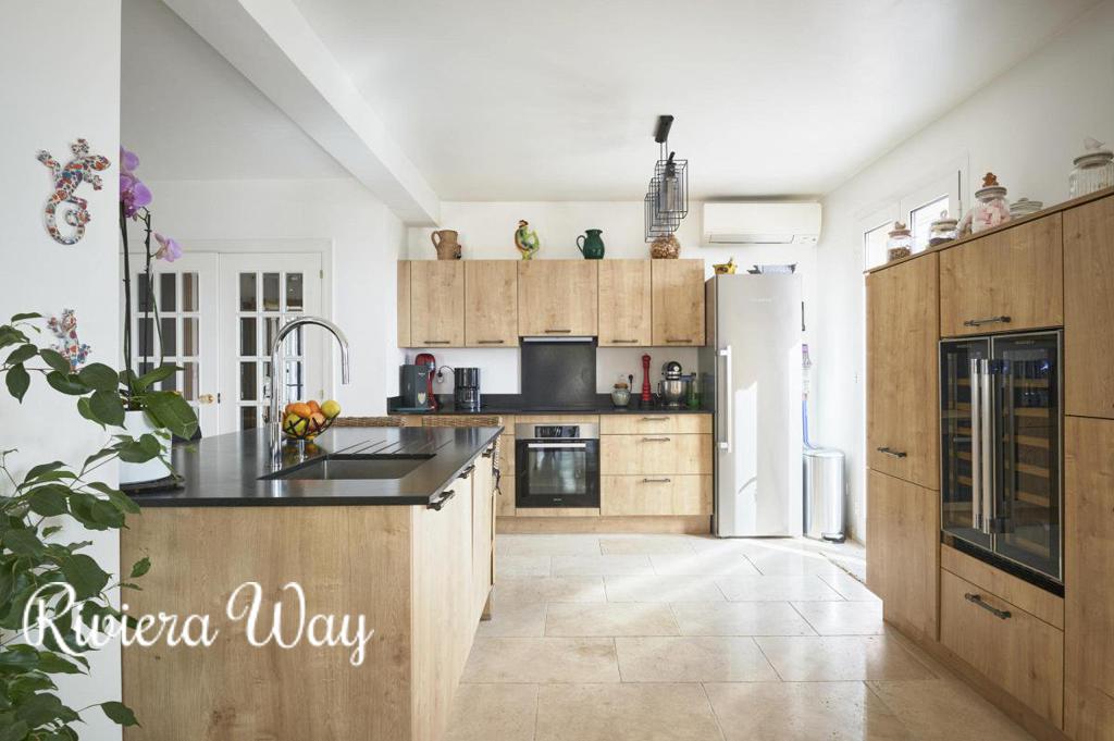 5-комн. вилла в Ментоне, 220 м², фото №4, объявление №94405920