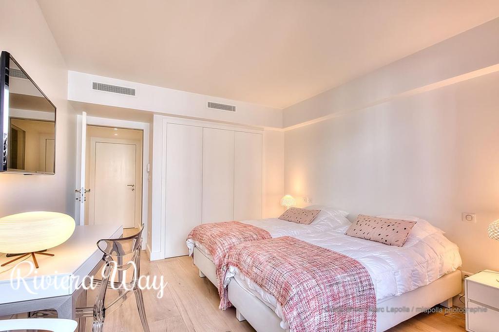 4-комн. квартира на набережной Круазет (Канны), 121 м², фото №4, объявление №94405374