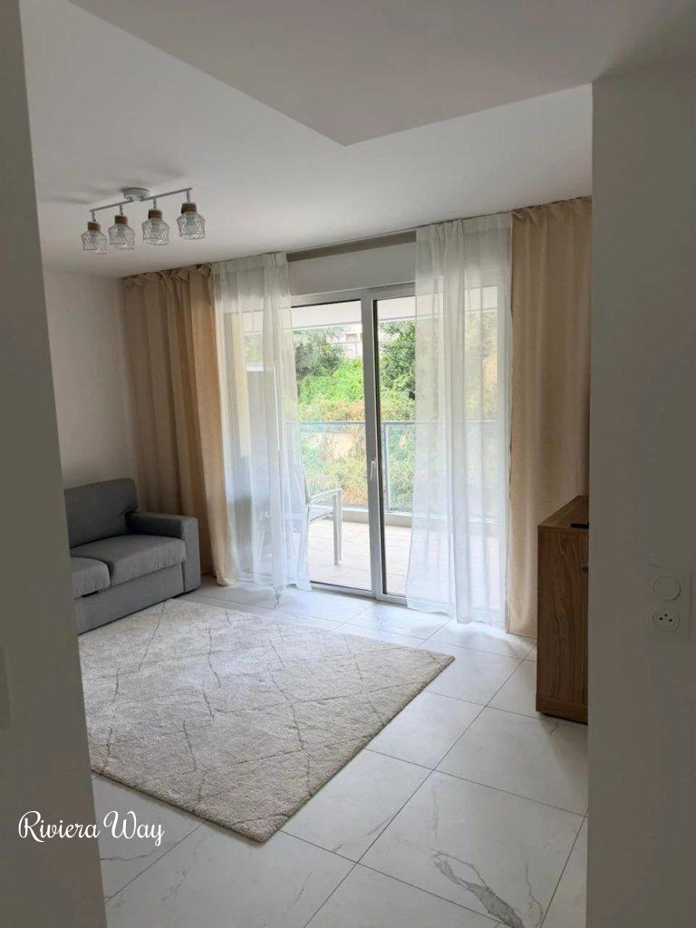 2-комн. квартира в новостройке в Сен-Лоран-дю-Вар, 39 м², фото №5, объявление №105088536