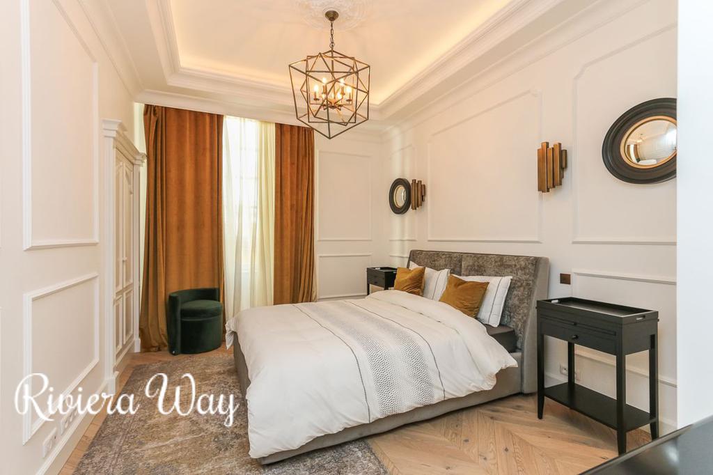 7-комн. квартира в Ницце, 231 м², фото №6, объявление №99250578