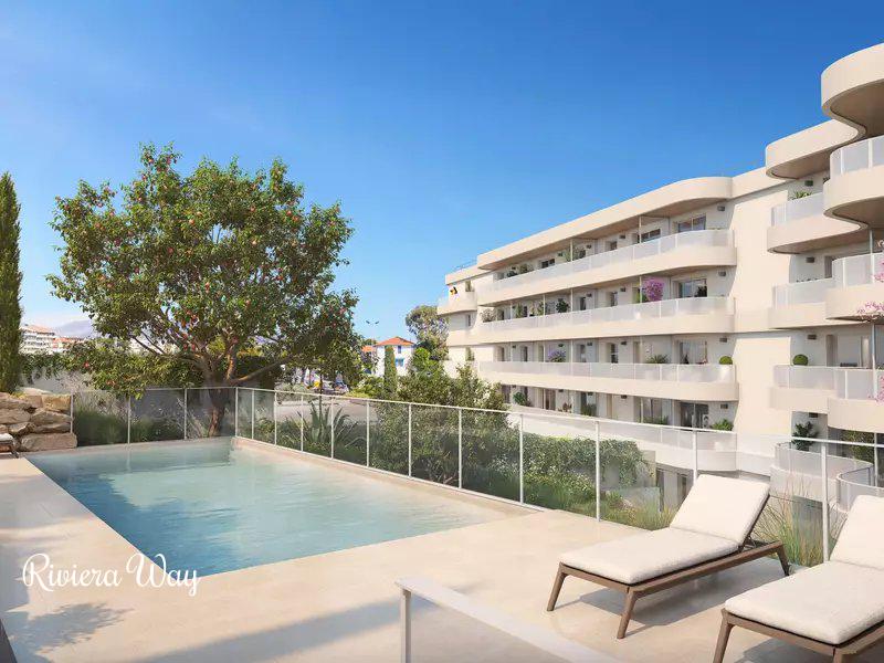 4-комн. квартира в новостройке в Сен-Лоран-дю-Вар, 85 м², фото №3, объявление №104409144