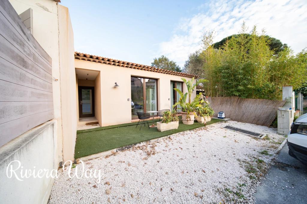 50-комн. вилла в Раматюеле, 76 м², фото №9, объявление №104634726