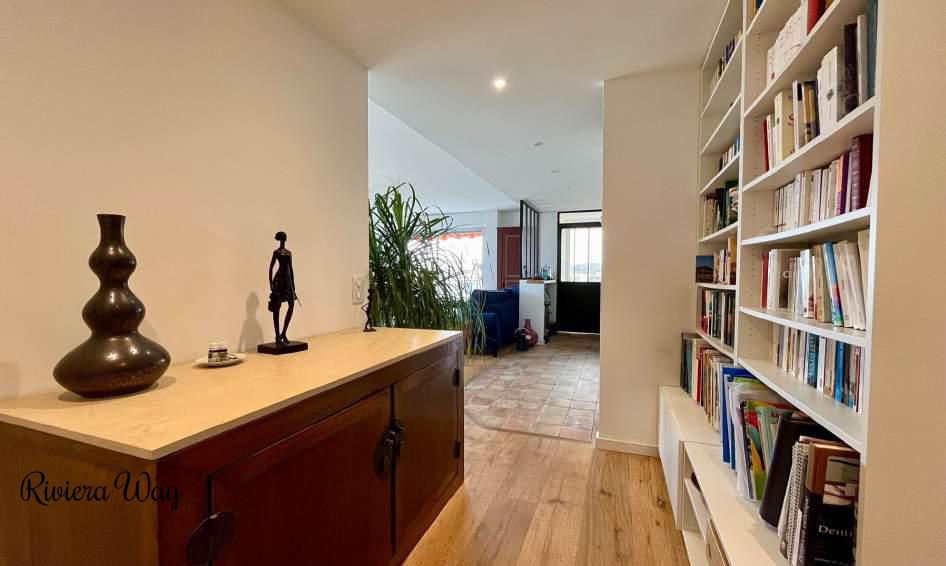 3-комн. квартира в Антибе, 72 м², фото №4, объявление №103961718
