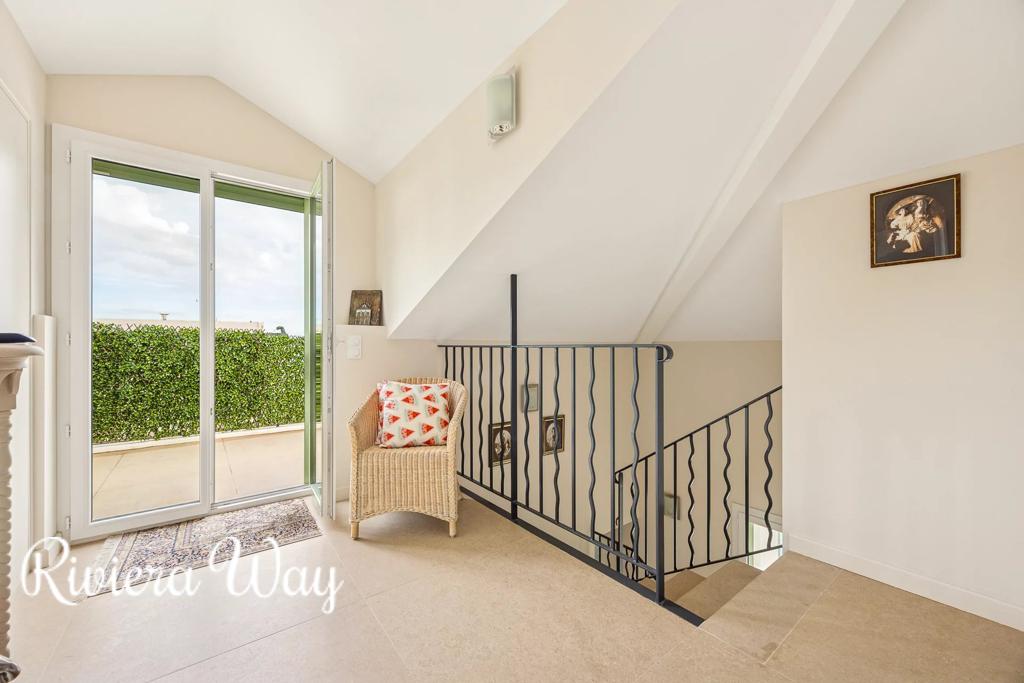 4-комн. вилла в Антибе, фото №6, объявление №104479704