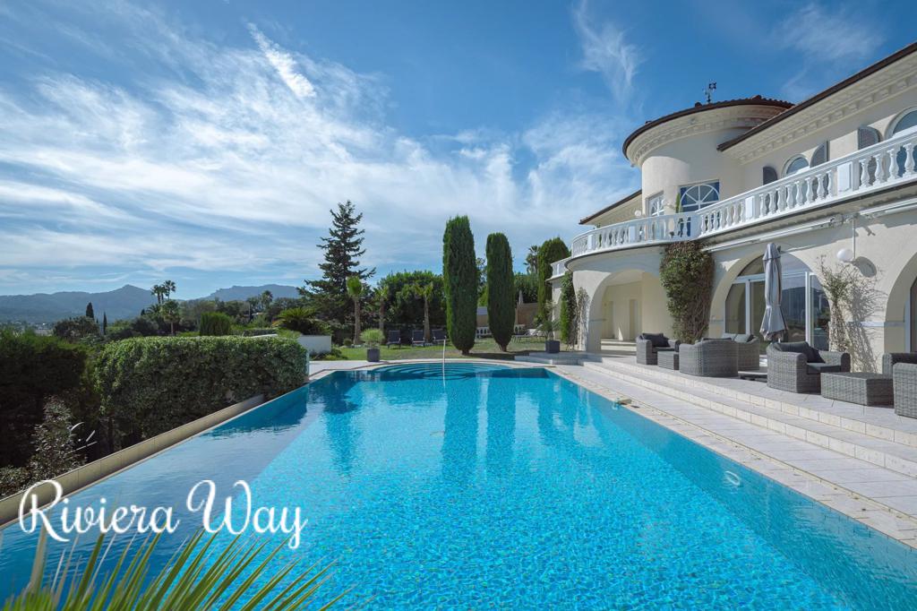 8-комн. вилла в Мандельё-ла-Напуле, фото №10, объявление №104510742