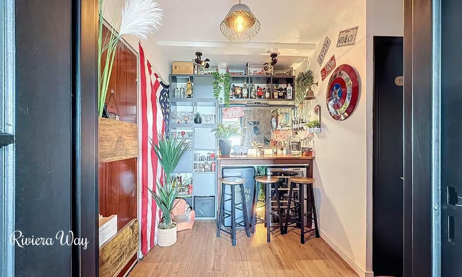 3-комн. квартира в Антибе, 64 м², фото №3, объявление №103962054