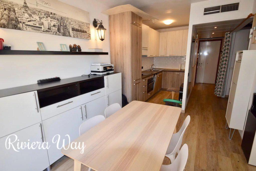 2-комн. квартира в на Английской Набережной, 37 м², фото №4, объявление №106798188