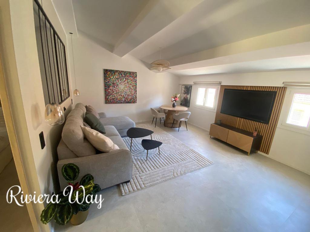 2-комн. квартира в Ницце, 45 м², фото №1, объявление №107062620