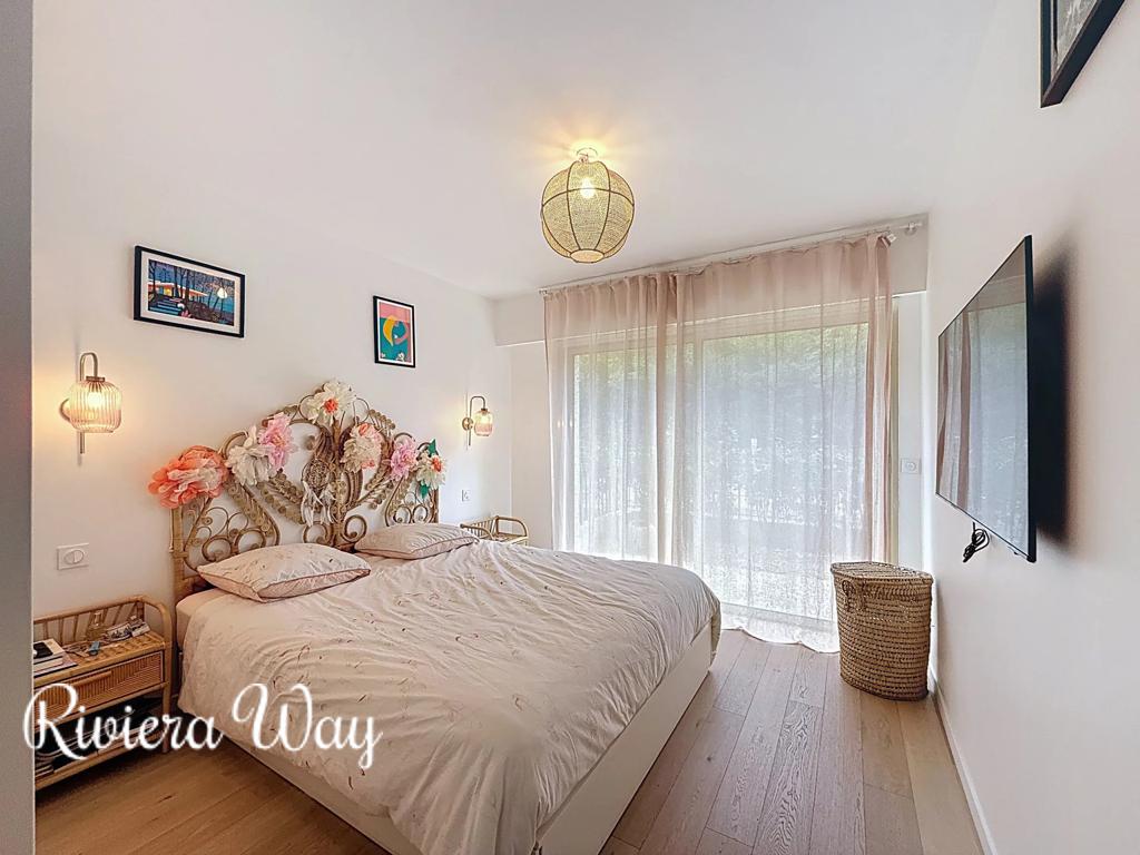 3-комн. квартира в Ле-Канне, фото №3, объявление №104290074