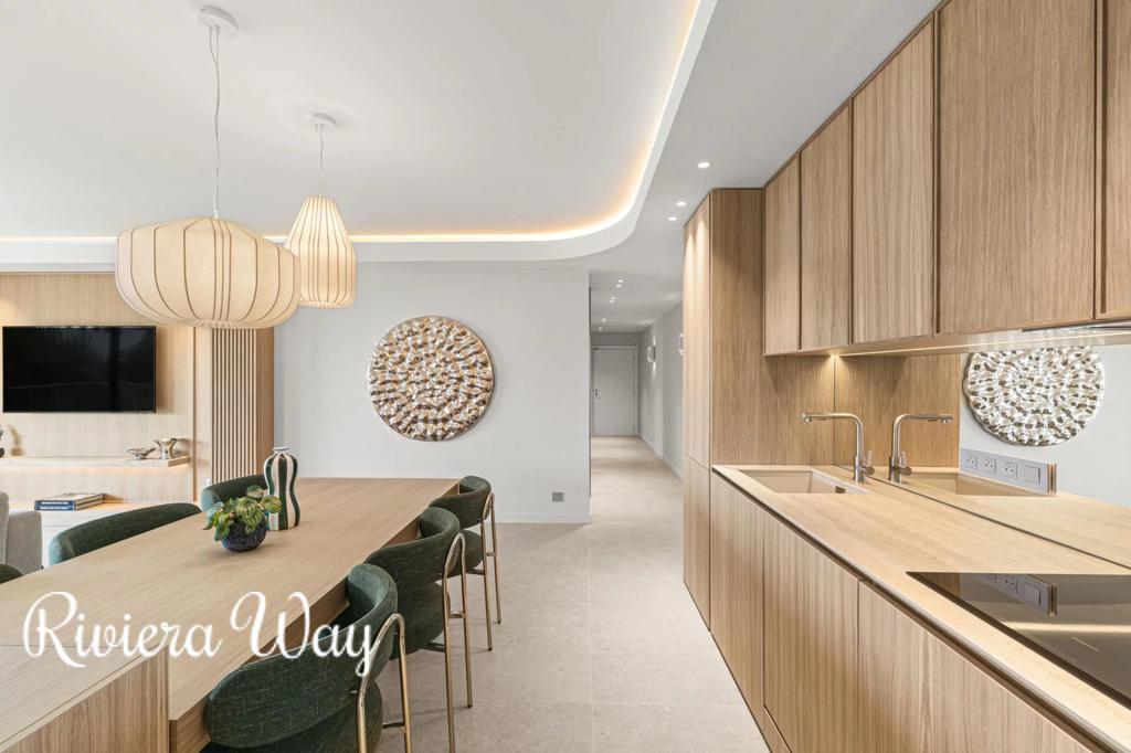 3-комн. квартира в Вильфранш-сюр-Мер, фото №9, объявление №107279844