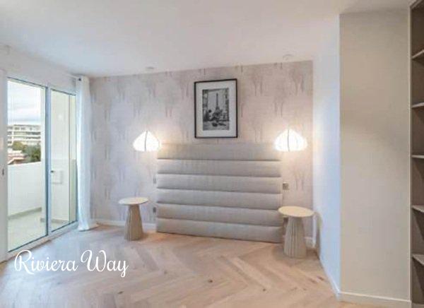 3-комн. квартира на набережной Круазет (Канны), 93 м², фото №8, объявление №103235748