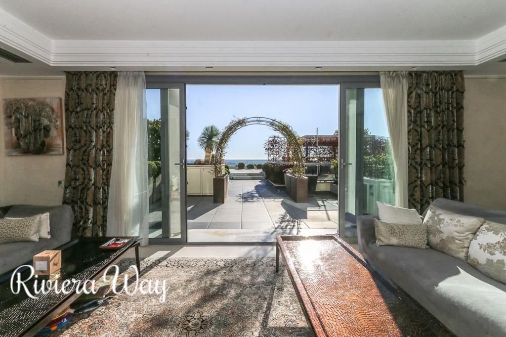 5-комн. вилла в Рокебрюн — Кап-Мартен, 345 м², фото №1, объявление №100676814