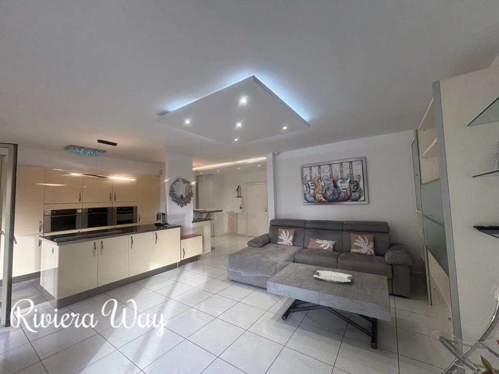 3-комн. квартира в Антибе, фото №3, объявление №104679162