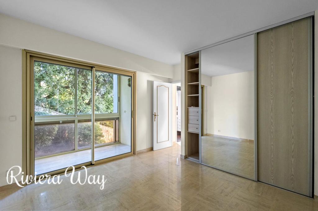 4-комн. квартира в Ле-Канне, фото №8, объявление №104520528