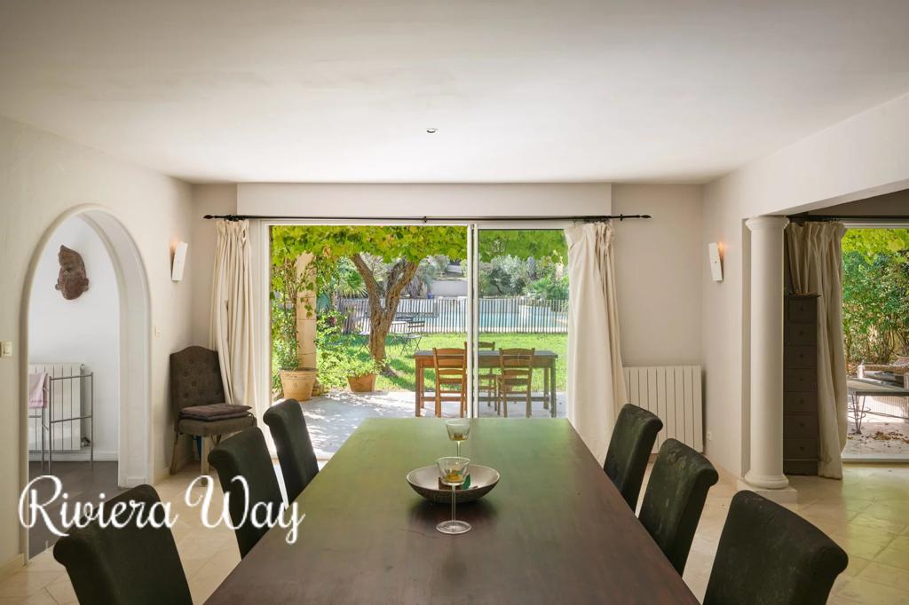 13-комн. вилла в Борм-Ле-Мимоза, фото №10, объявление №104501502