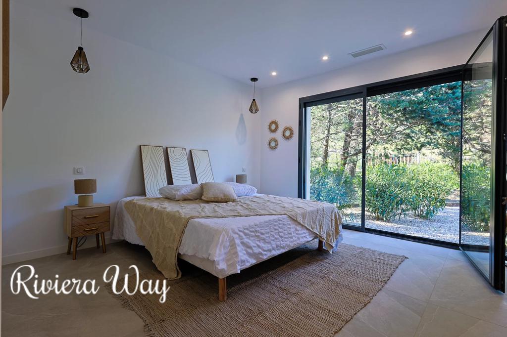 6-комн. вилла в Ле План-де-ла-Тур, фото №1, объявление №104480208