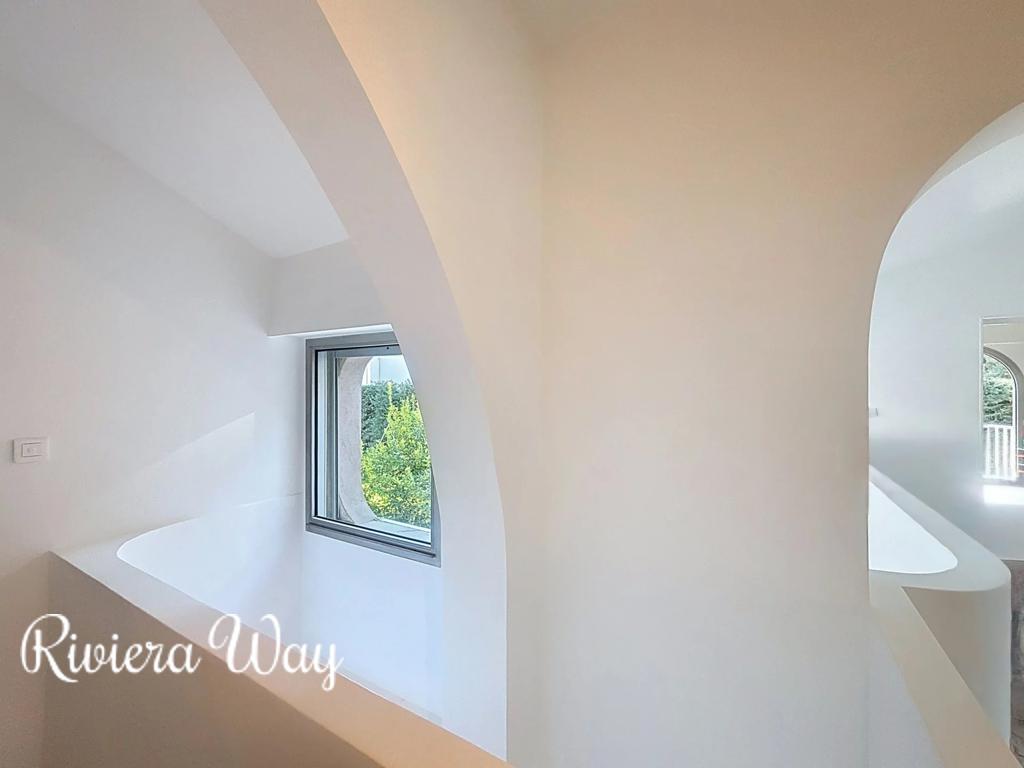 8-комн. вилла в Кап д'Антиб, фото №1, объявление №104687226