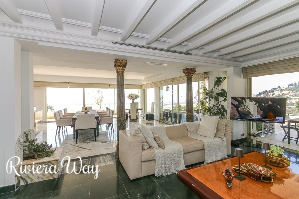 7-комн. пентхаус в Ментоне, 247 м², фото №8, объявление №104751528