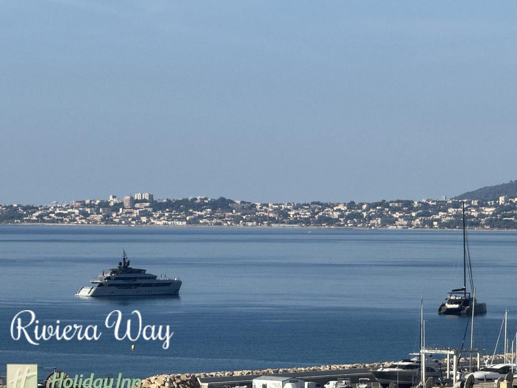 3-комн. квартира в новостройке в Сен-Лоран-дю-Вар, 67 м², фото №3, объявление №105969402
