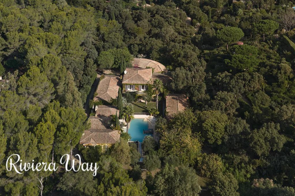 13-комн. вилла в Борм-Ле-Мимоза, фото №2, объявление №104501502