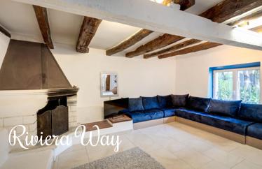 8-комн. вилла в Сент-Максим