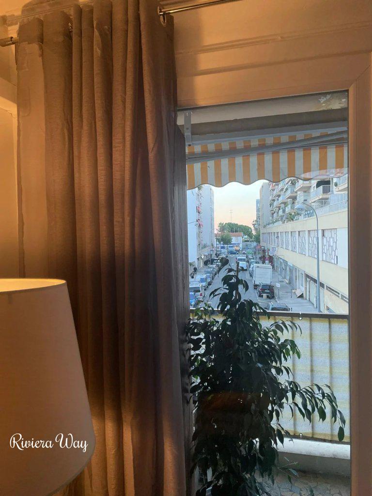 Квартира в Ницце, 38 м², фото №4, объявление №106822212