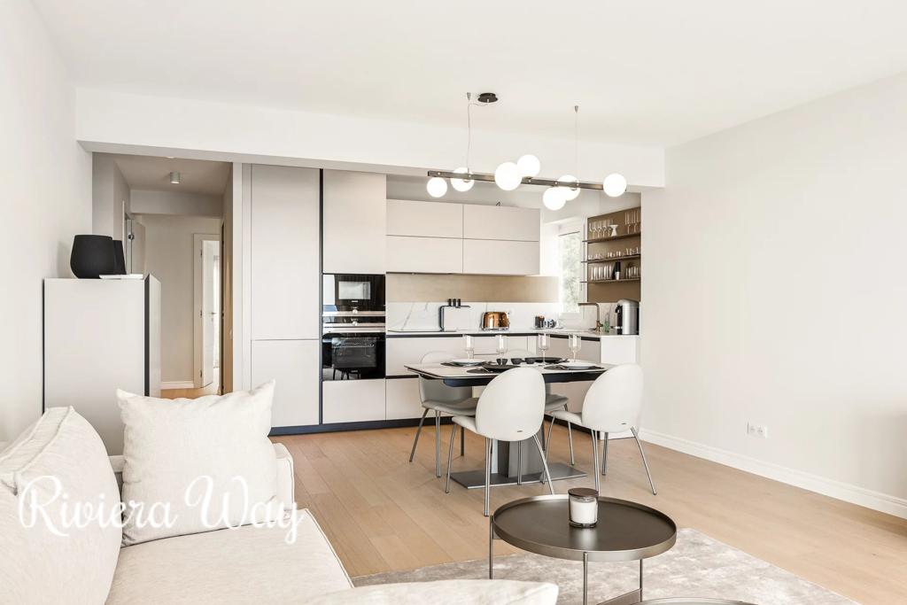 3-комн. квартира в Кап-Д'ай, фото №1, объявление №104082678