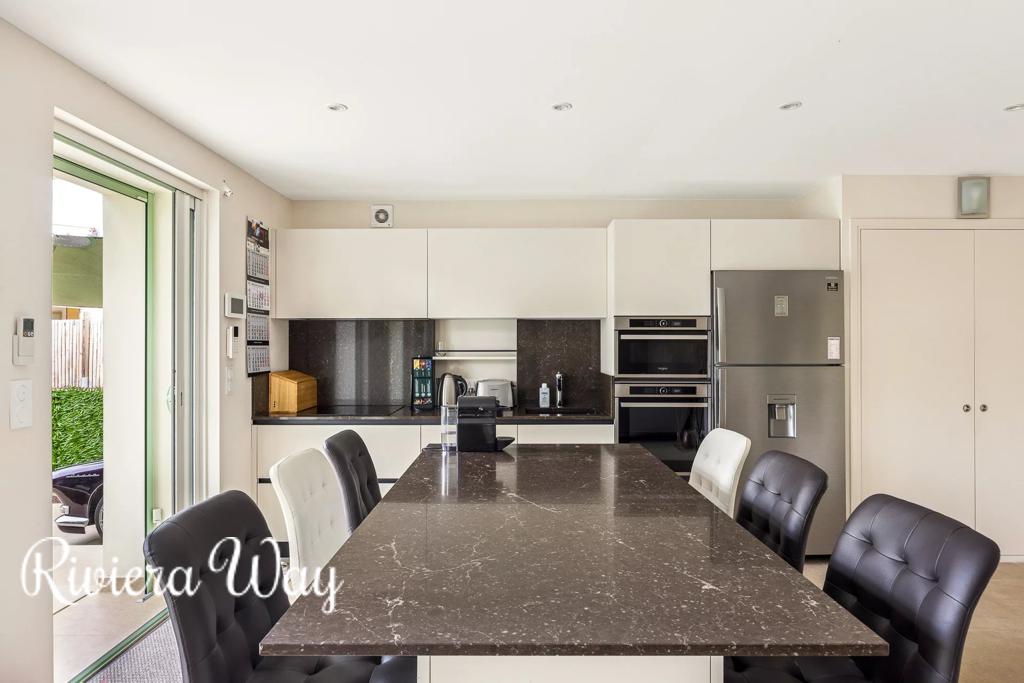 4-комн. вилла в Антибе, фото №3, объявление №104479704