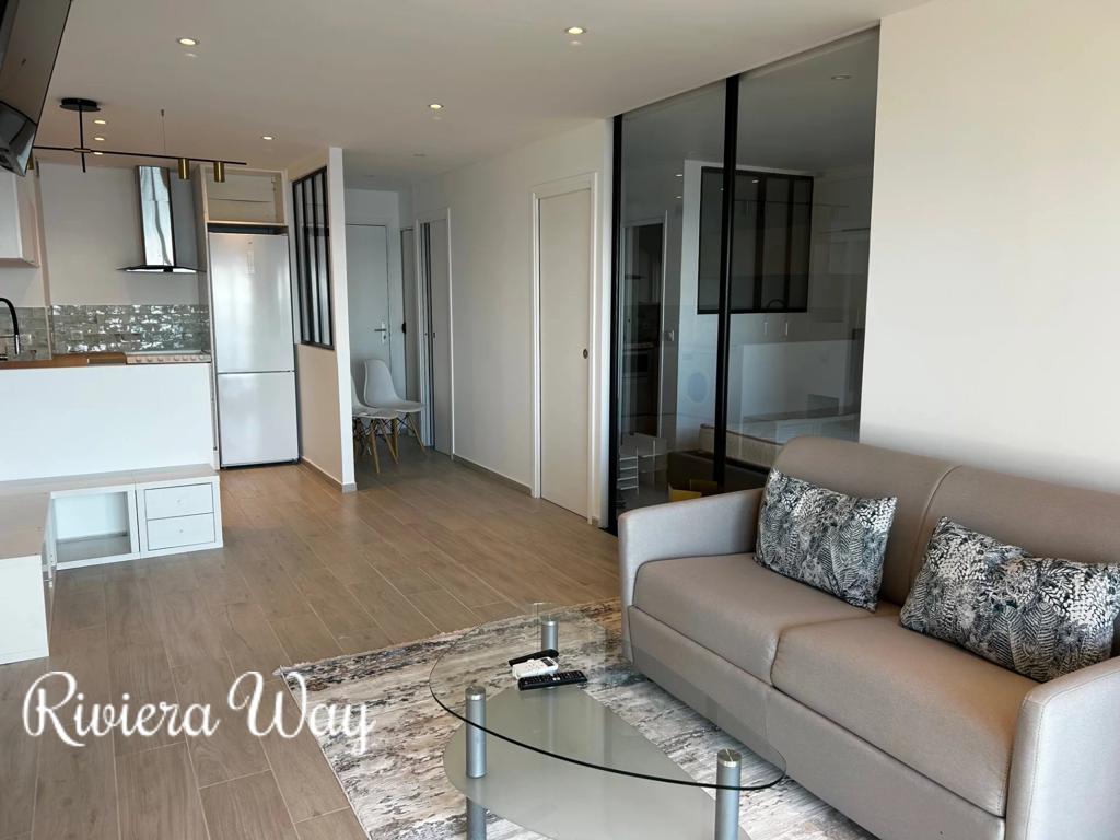 2-комн. квартира в Каннах, фото №2, объявление №104479536