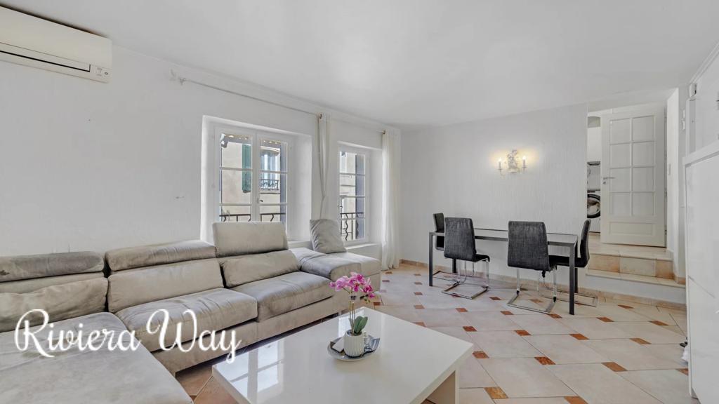 5-комн. квартира в Сен-Тропе, 68 м², фото №6, объявление №104116026