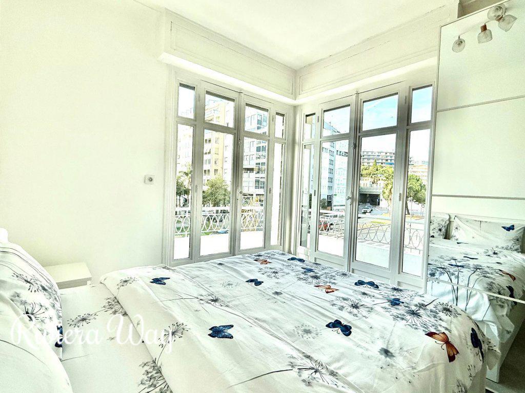 2-комн. квартира в на Английской Набережной, 47 м², фото №10, объявление №106794996