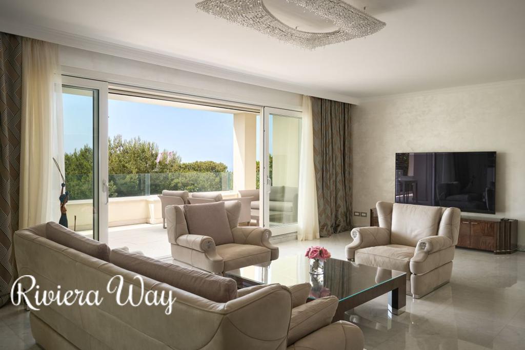 13-комн. вилла в Кап-Д'ай, 869 м², фото №3, объявление №100676478