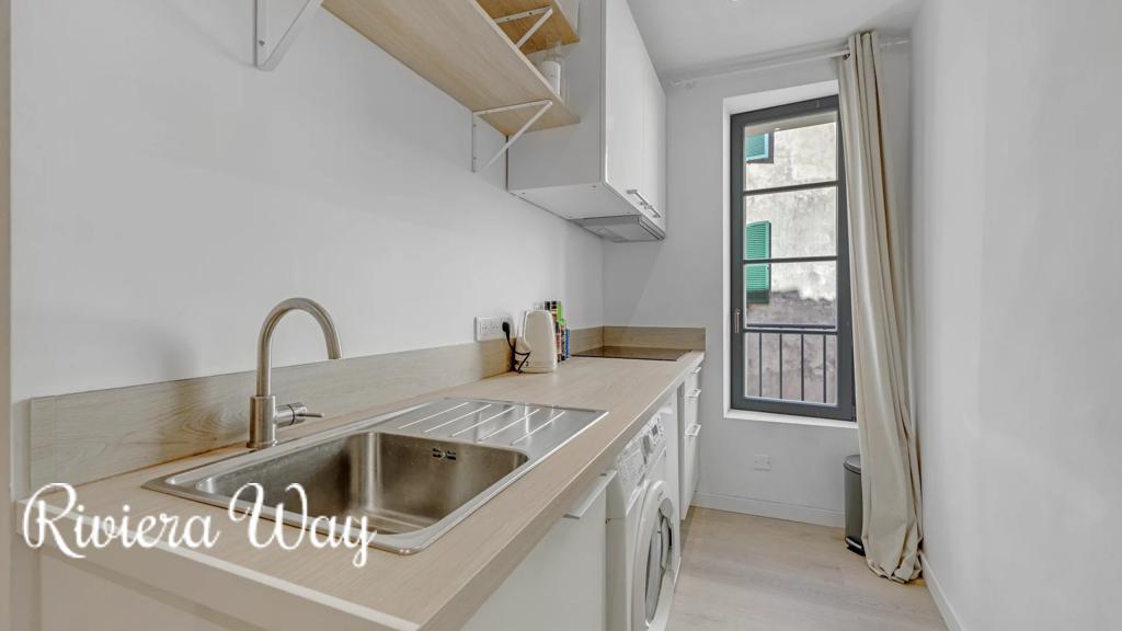 5-комн. квартира в Сен-Тропе, 68 м², фото №8, объявление №104116026
