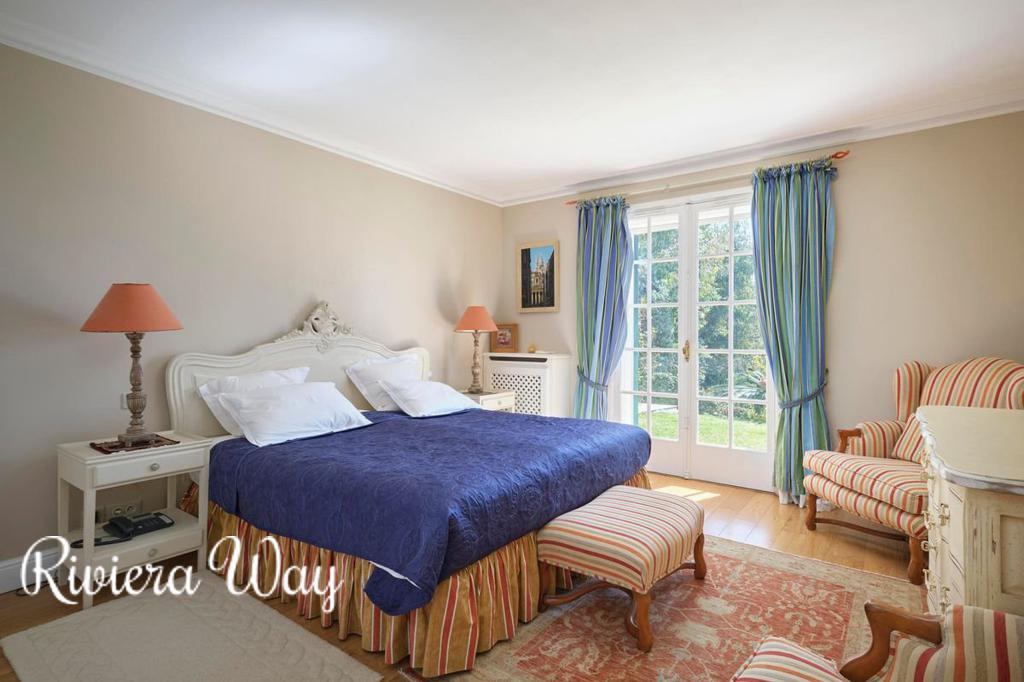 10-комн. вилла в Каннах, 380 м², фото №3, объявление №94405878