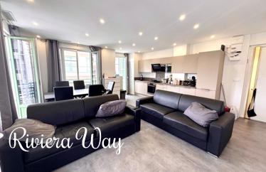 3-комн. квартира в Жуан ле Пен, 60 м²