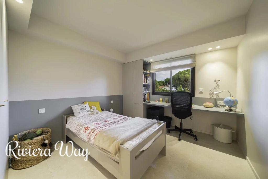 3-комн. квартира в Антибе, фото №8, объявление №104645016