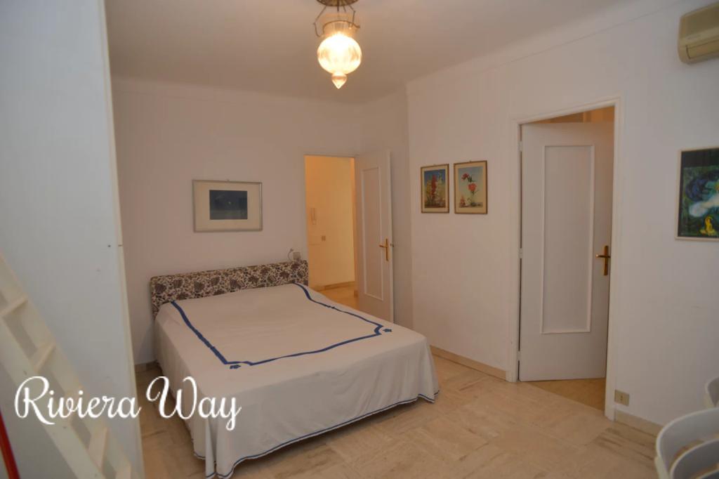 6-комн. квартира в Ментоне, 80 м², фото №7, объявление №103066278