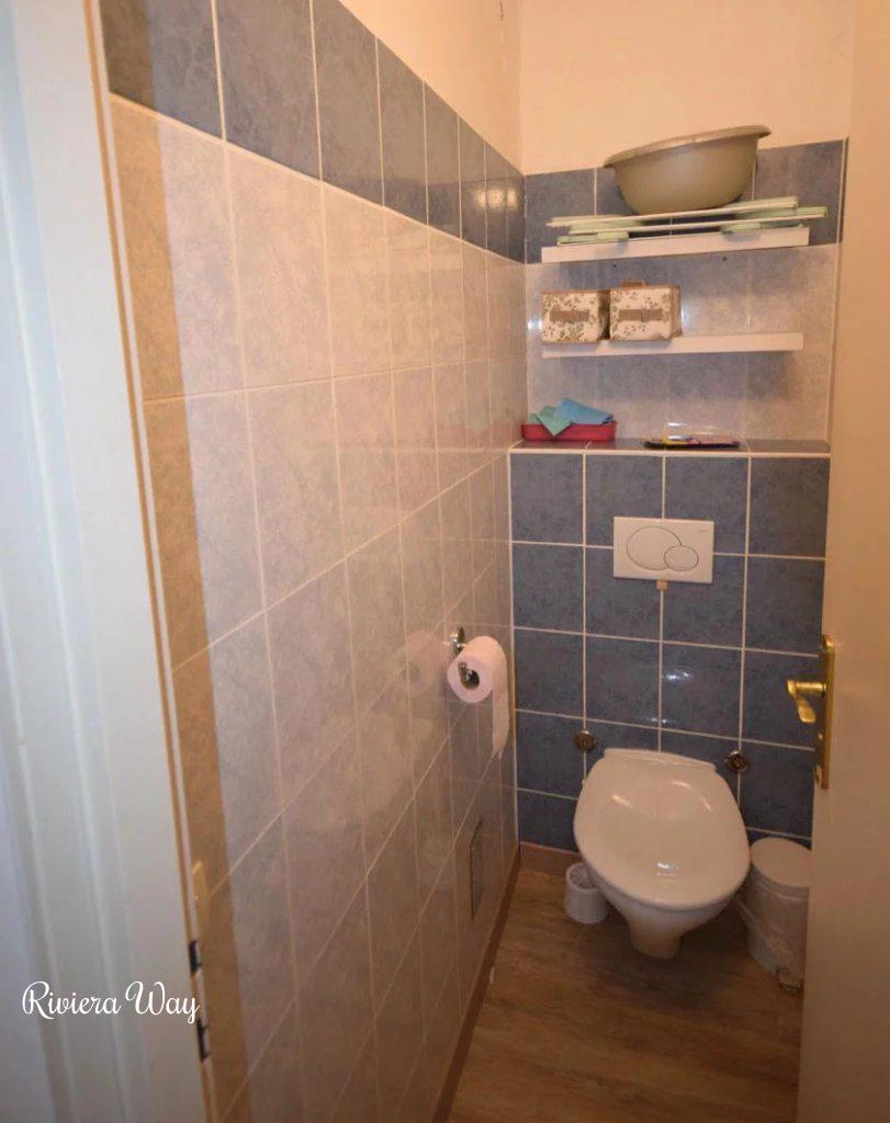 2-комн. квартира в на Английской Набережной, 37 м², фото №8, объявление №106798188