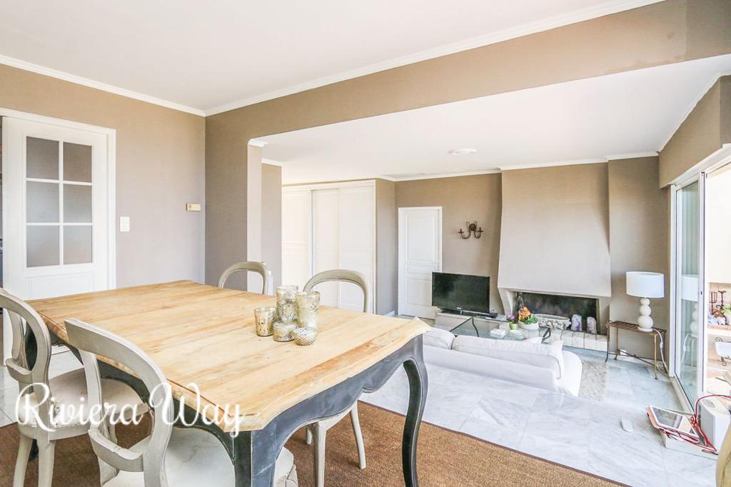 4-комн. пентхаус в Вильфранш-сюр-Мер, 90 м², фото №1, объявление №94405542