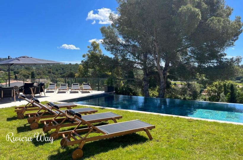 Вилла в Ла Круа-Вальме, 350 м², фото №2, объявление №104697432