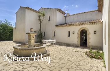 6-комн. коттедж в Гримо